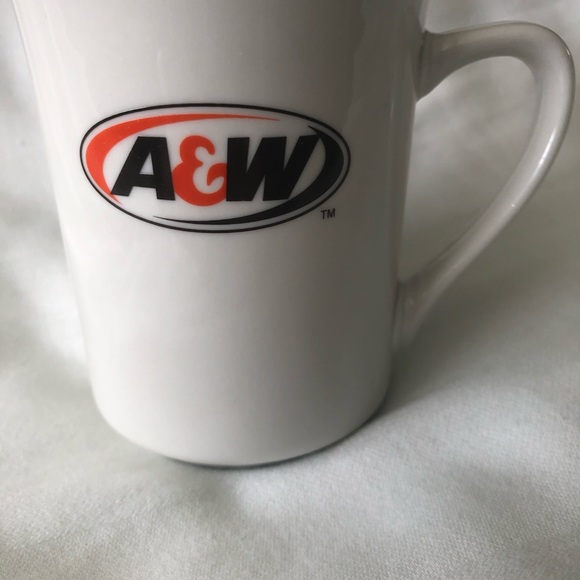 A & W MUG - 12 oz - CERAMIC - RARE DESIGN - BRAND NEW - 4” tall x 3” wide - Picture 6 of 13